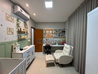 Apartamento de 2 dormitórios com sacada na região norte da cidade - Residencial Sara
