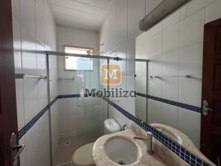 Casa com 3 dormitórios sendo 1 suíte e piscina no bairro Flodoaldo