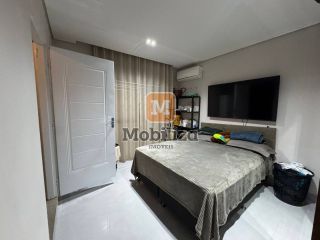 Sobrado com 3 suítes e piscina privativa no Condomínio Rio Madeira