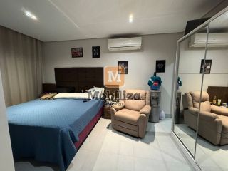 Sobrado com 3 suítes e piscina privativa no Condomínio Rio Madeira