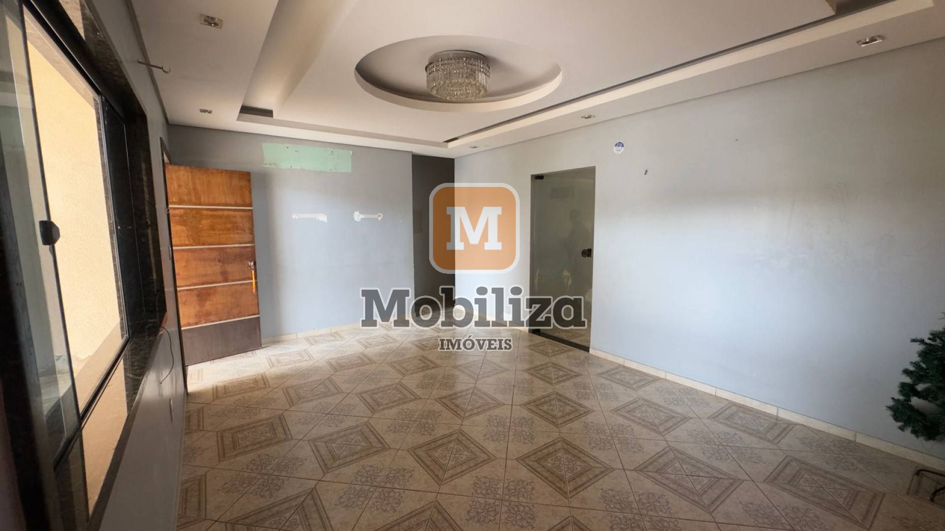 Casa com 3 dormitórios e piscina privativa no Bairro Aponiã