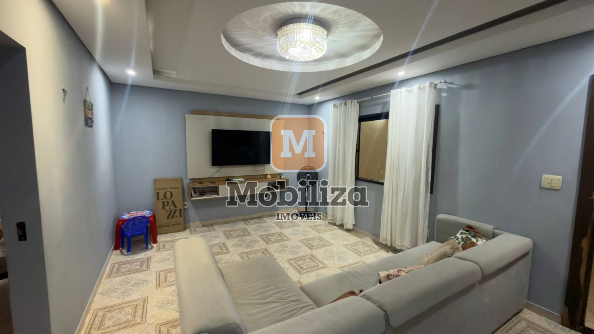Casa com 3 dormitórios e piscina privativa no Bairro Aponiã