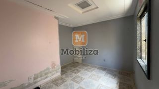 Casa com 3 dormitórios e piscina privativa no Bairro Aponiã