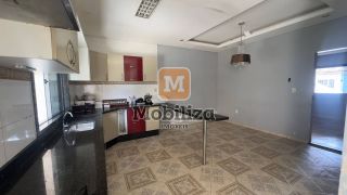 Casa com 3 dormitórios e piscina privativa no Bairro Aponiã