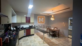Casa com 3 dormitórios e piscina privativa no Bairro Aponiã