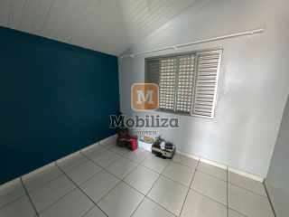 Casa com 3 dormitórios sendo 1 suíte no Bairro Aeroclube