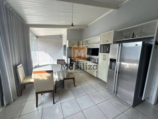 Casa com 3 dormitórios sendo 1 suíte no Bairro Aeroclube