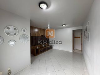 Apartamento semi mobiliado com 3 dormitórios sendo 1 suíte no Condomínio Pinhais 2