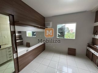 Apartamento semi mobiliado com 3 dormitórios sendo 1 suíte no Condomínio Pinhais 2