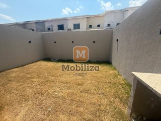 Sobrado com 3 suítes e área gourmet no Condomínio Parintins