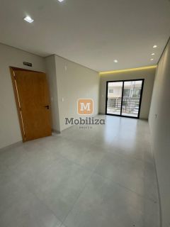 Sobrado com piscina privativa e 3 suítes no Condomínio Parintins