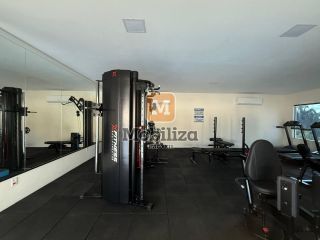 Sobrado com piscina privativa e 3 suítes no Condomínio Parintins