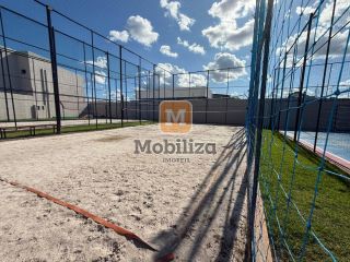 Sobrado com piscina privativa e 3 suítes no Condomínio Parintins