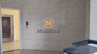 Apartamento com 3 quartos sendo 1 suíte no Edifício Araranguá