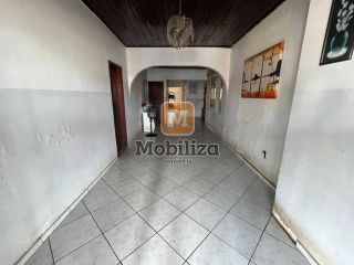 Casa adaptável para uso comercial em localização estratégica na região central