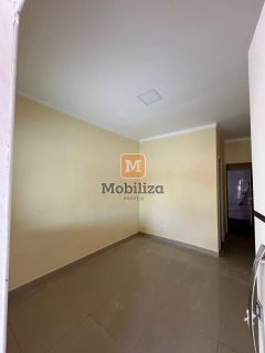 Excelente casa com 2 dormitórios e 2 vagas de garagem cobertas no Condomínio Residencial Riviera