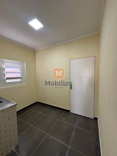 Excelente casa com 2 dormitórios e 2 vagas de garagem cobertas no Condomínio Residencial Riviera