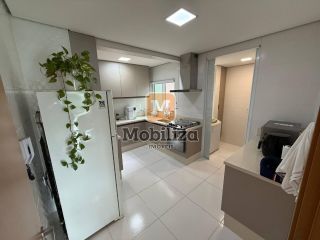 Apartamento com 3 suítes, sacada espaçosa no Condomínio Monte Olímpio