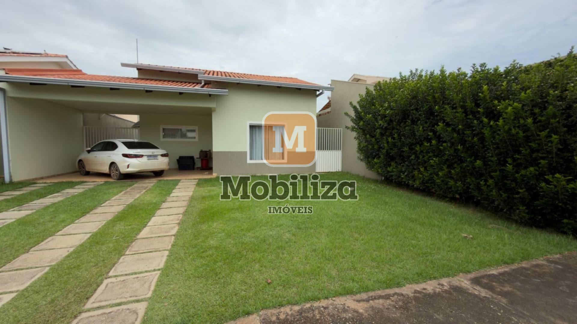 Casa com 3 dormitórios sendo 1 suíte no Condomínio San Matheus