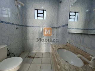 Sobrado com piscina, 3 dormitórios sendo 1 suíte em excelente localização na Zona Norte - Bairro Pedrinhas