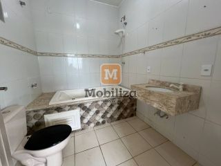 Sobrado com piscina, 3 dormitórios sendo 1 suíte em excelente localização na Zona Norte - Bairro Pedrinhas