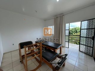 Sobrado com piscina, 3 dormitórios sendo 1 suíte em excelente localização na Zona Norte - Bairro Pedrinhas