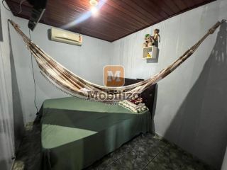 Casa próxima a Av. Campos Sales com piscina e terreno de 328m² - Bairro Areal