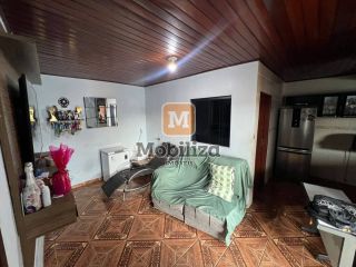 Casa próxima a Av. Campos Sales com piscina e terreno de 328m² - Bairro Areal