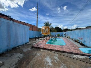 Casa próxima a Av. Campos Sales com piscina e terreno de 328m² - Bairro Areal