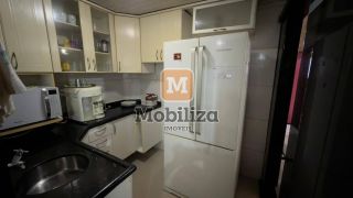 Sobrado com 3 quartos sendo 1 suíte no Condomínio Jardim Victória