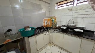 Sobrado com 3 quartos sendo 1 suíte no Condomínio Jardim Victória