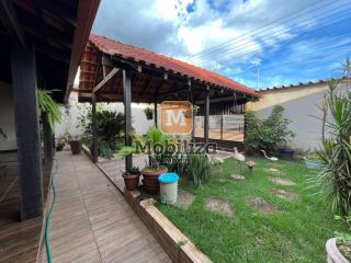 Exclusividade - Casa com 3 dormitórios, energia solar e móveis planejados em uma região em expansão