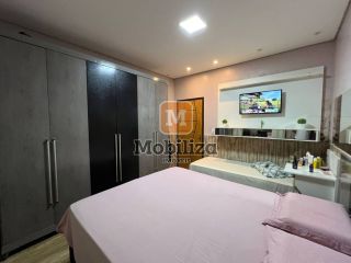 Exclusividade - Casa com 3 dormitórios, energia solar e móveis planejados em uma região em expansão