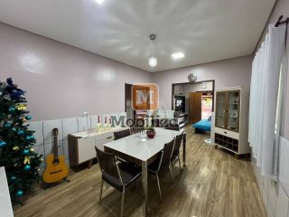 Exclusividade - Casa com 3 dormitórios, energia solar e móveis planejados em uma região em expansão