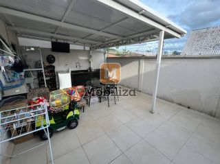 Apartamento térreo com terreno e 2 dormitórios no Condomínio Urca