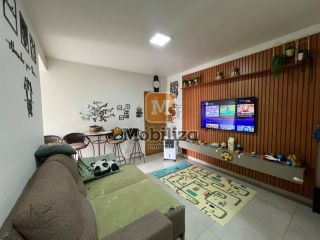 Apartamento térreo com terreno e 2 dormitórios no Condomínio Urca