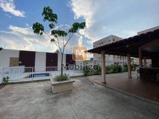 Apartamento térreo com terreno e 2 dormitórios no Condomínio Urca