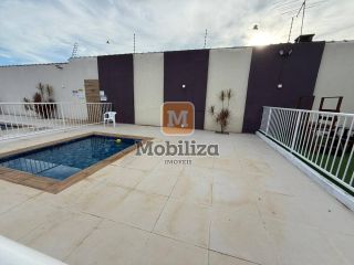 Apartamento térreo com terreno e 2 dormitórios no Condomínio Urca