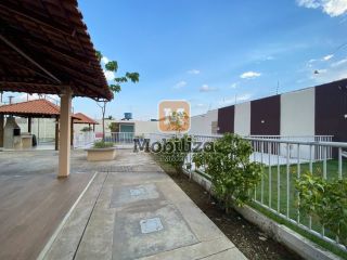 Apartamento térreo com terreno e 2 dormitórios no Condomínio Urca