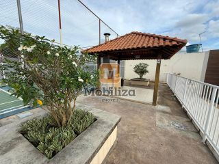 Apartamento térreo com terreno e 2 dormitórios no Condomínio Urca