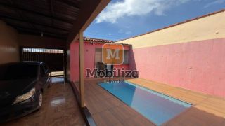 Casa com 3 dormitórios e piscina no bairro Flodoaldo Pontes Pinto