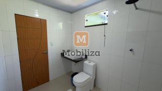 Casa com 3 dormitórios e piscina no bairro Flodoaldo Pontes Pinto