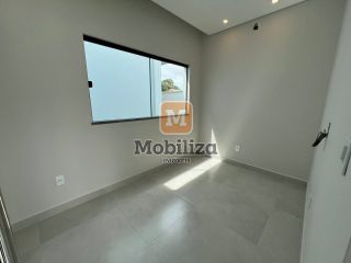 Casa com 3 suítes sendo 1 com closet e quintal com piscina no Bosque do Rio Madeira