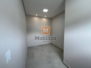 Casa com 3 suítes sendo 1 com closet e quintal com piscina no Bosque do Rio Madeira