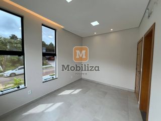 Casa com 3 suítes sendo 1 com closet e quintal com piscina no Bosque do Rio Madeira