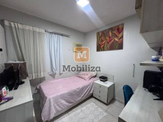 Apartamento com terreno e 4 dormitórios sendo 1 suíte no Riviera Residencial Clube