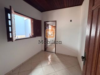 Exclusividade - Sobrado com 3 quartos sendo 2 suítes, quintal espaçoso e edícula no bairro Agenor de Carvalho