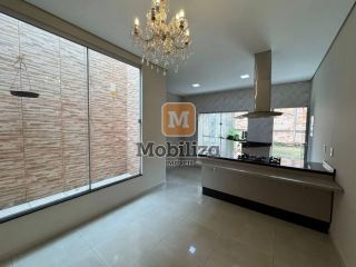 Casa com 3 quartos sendo 1 suíte no Loteamento Greenville com 146m² de área privativa