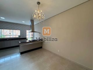Casa com 3 quartos sendo 1 suíte no Loteamento Greenville com 146m² de área privativa