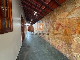 Casa no Condomínio Icaraí 2 com 3 quartos sendo 1 suíte e área gourmet com churrasqueira